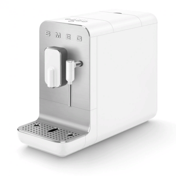 Кофемашина с капучинатором Smeg BCC12WHMEU