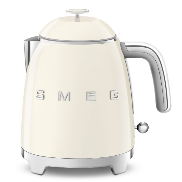 Чайник электрический Smeg KLF05CREU кремовый